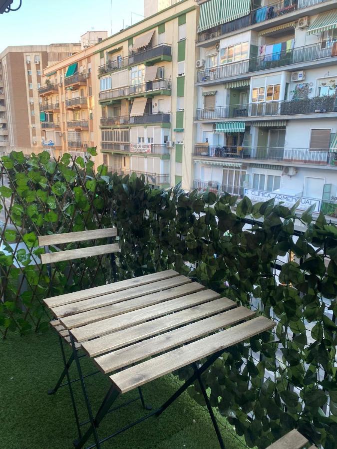 Apartamento De Habitaciones Privadas En El Centro De مالقة المظهر الخارجي الصورة