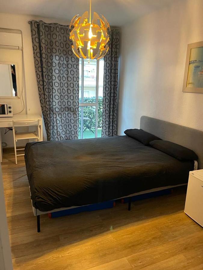 Apartamento De Habitaciones Privadas En El Centro De مالقة المظهر الخارجي الصورة