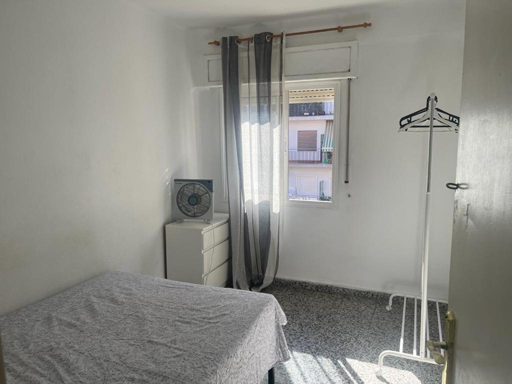 Apartamento De Habitaciones Privadas En El Centro De مالقة المظهر الخارجي الصورة